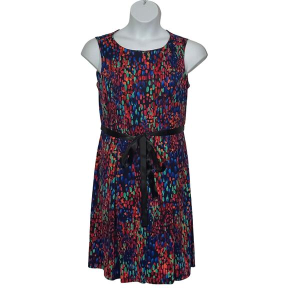 NWT-Women's size L red multi colored sleeveless knee length pleated dress - Picture 1 of 5